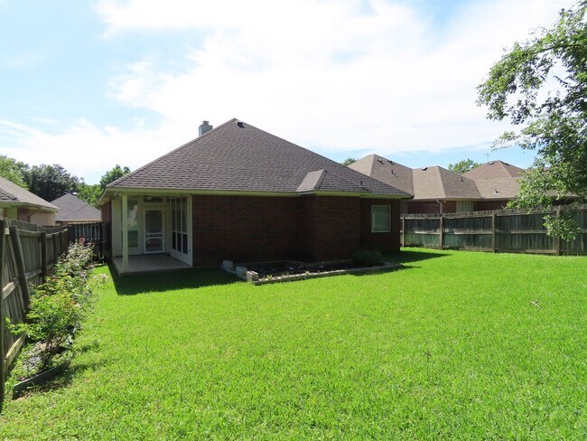 Building Photo - Cozy 3 Bedroom 2 Bathroom In Tyler!!
