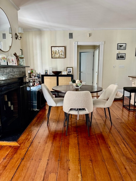 Building Photo - 54 Chestnut St