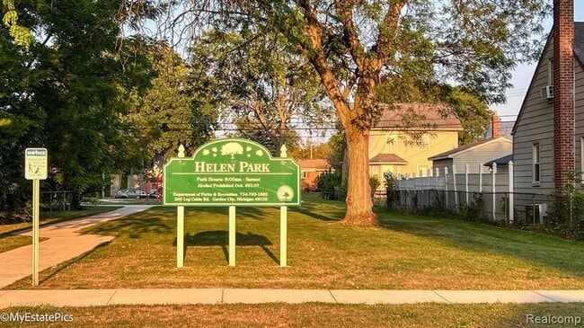 Building Photo - 6151 Helen St