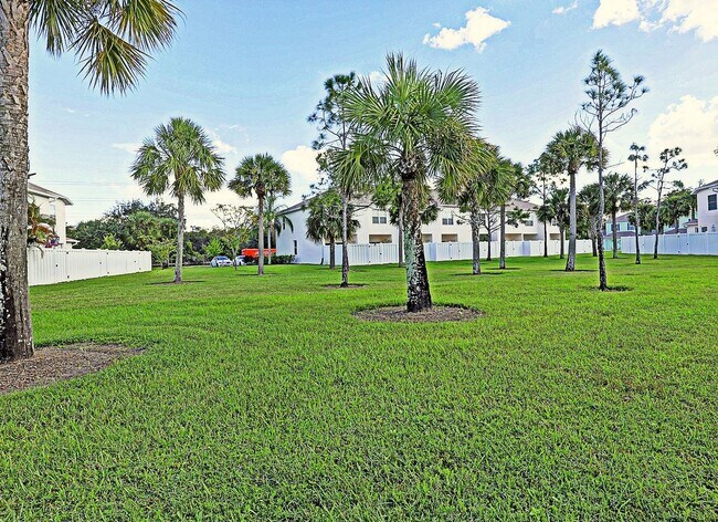 Building Photo - 3605 Cedar Oak Dr
