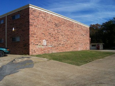 Building Photo - B&B Apartments