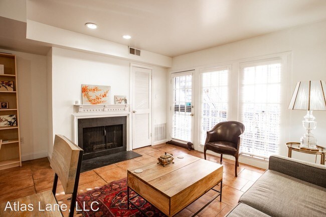 Building Photo - 1613 Corcoran St NW