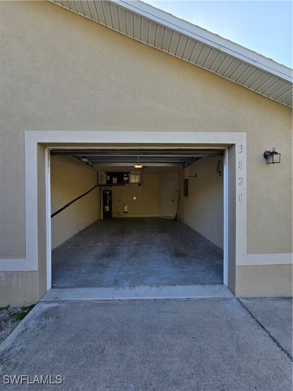 Building Photo - 3820 SW 16th Pl