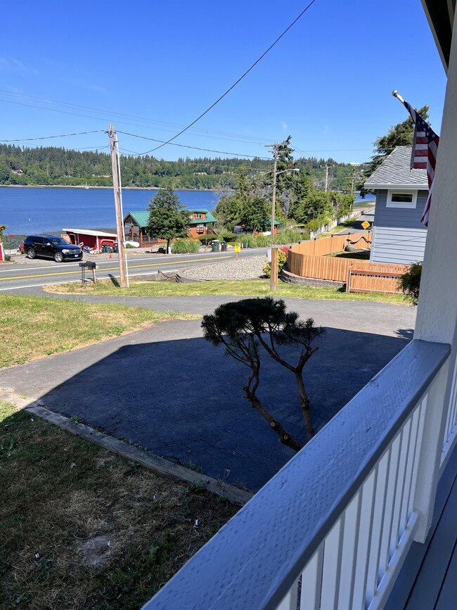 Building Photo - 10216 Steamboat Island Road Northwest