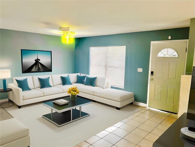 Building Photo - 1306 E Church St