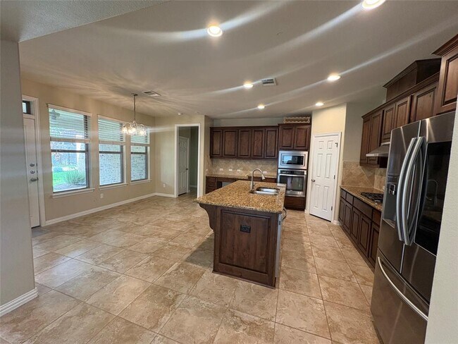 Building Photo - 410 Catalina Ln