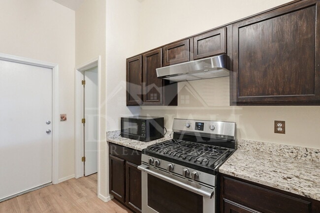 Building Photo - 9699 E Vendela St