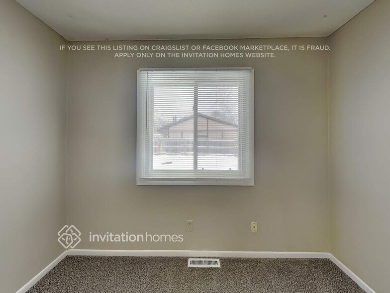 Building Photo - 5700 80th Ave N