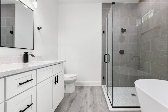 Building Photo - 1771 Roseberry Ln