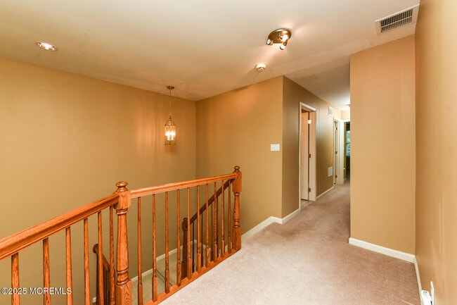 Building Photo - 133 Ironwood Ct