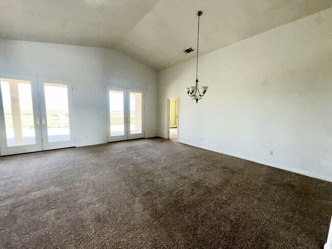 Building Photo - 20796 Village Pkwy