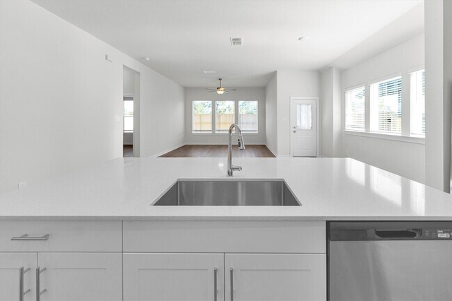 Building Photo - 16030 Copper Skies Wy