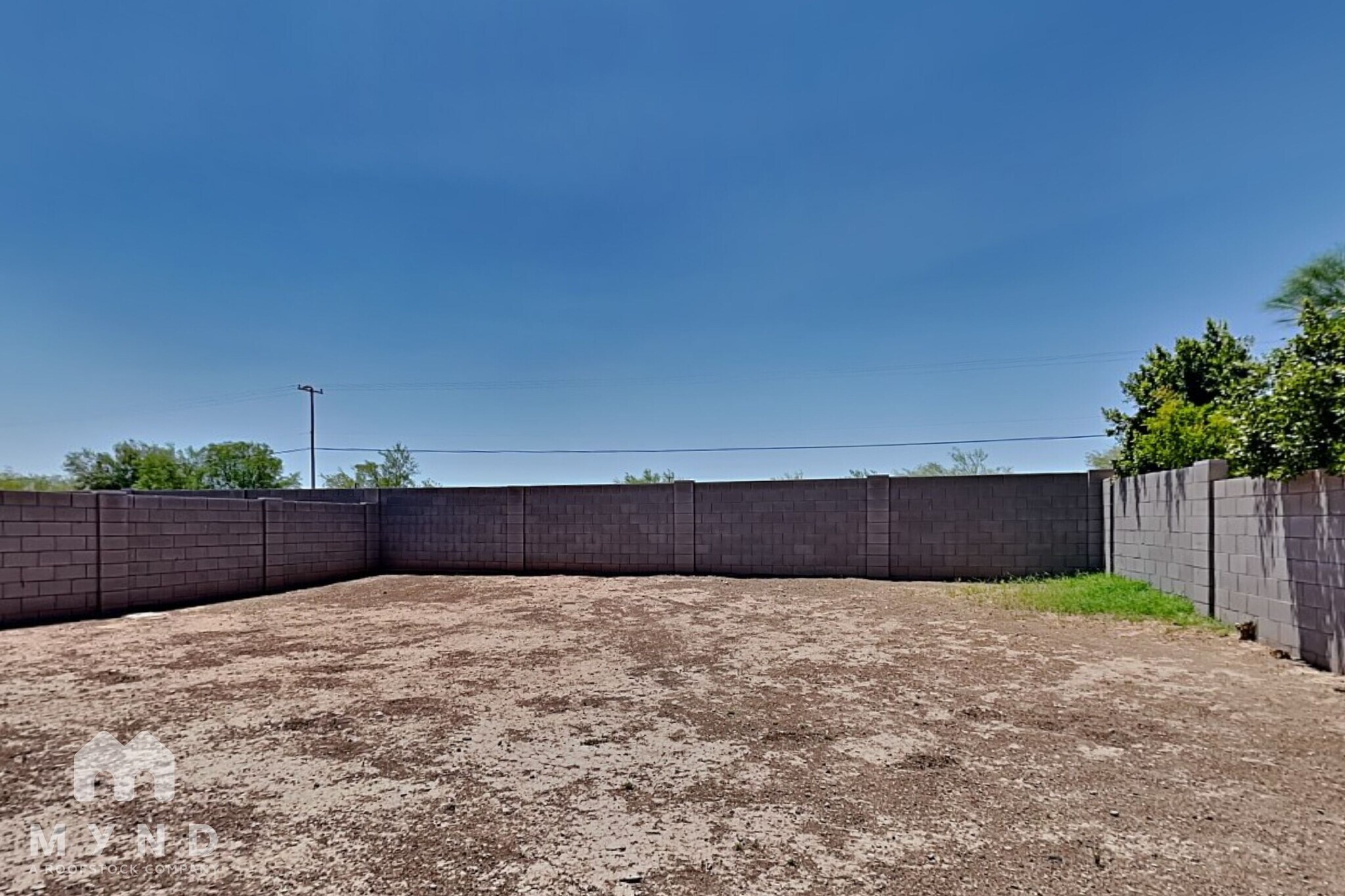 Building Photo - 222 S Picacho Heights Rd