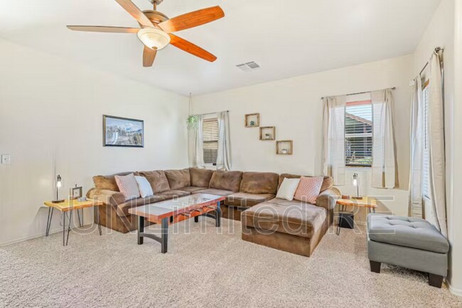 Building Photo - 11301 Flagstaff Meadows Dr