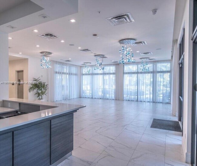 Building Photo - 8001 NW 41st St