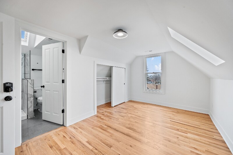 Building Photo - 1444 Stuart St