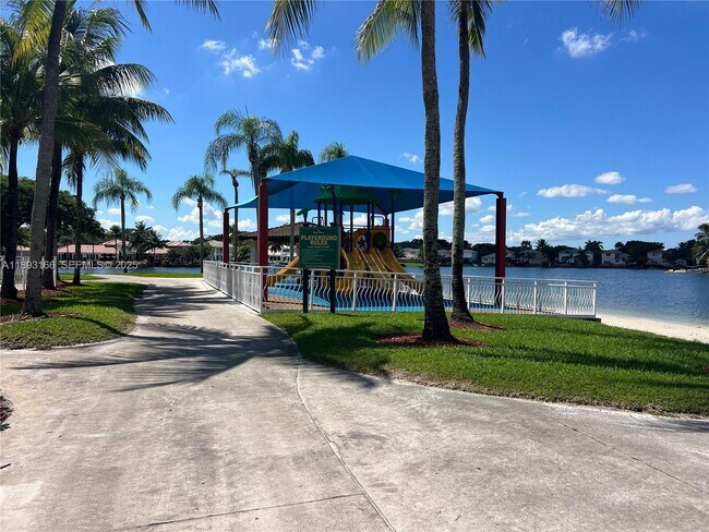 Building Photo - 10700 NW 66th St