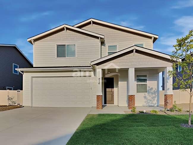 Building Photo - 936 S Moorside Ave
