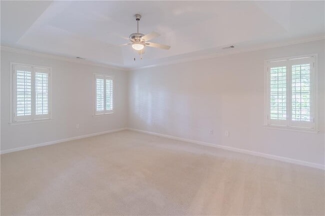 Building Photo - 530 Saddlebrook Dr