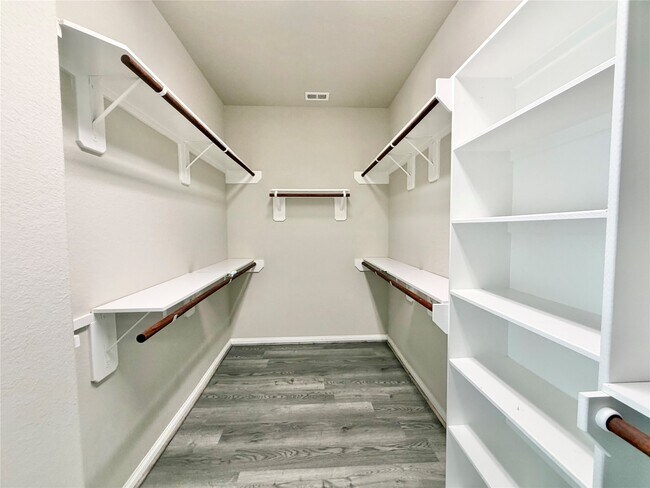 Building Photo - 24018 Cannon Anello Ct