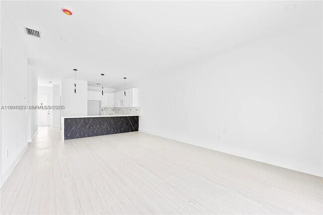 Building Photo - 10745 SW 217th St