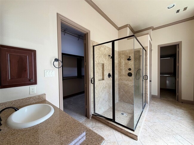 Building Photo - 6223 Duke Trail Ln