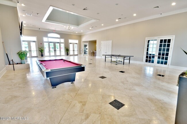 Building Photo - 82 Demarest Dr