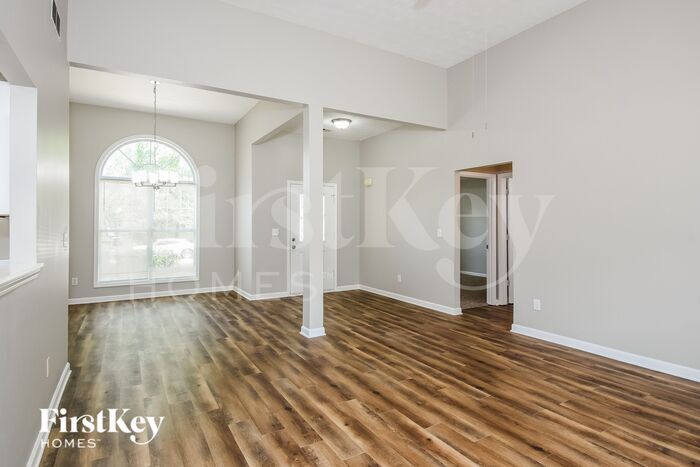 Building Photo - 1776 Summit Creek Way