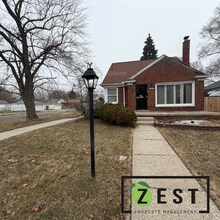 Building Photo - Excellent 3 Bed 1.5 Bath with basement & garage only $1,250/mo!  Open House Friday March 20th 3-3...