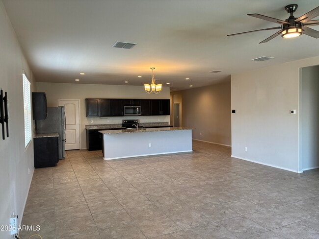 Building Photo - 25698 W Desert Dr