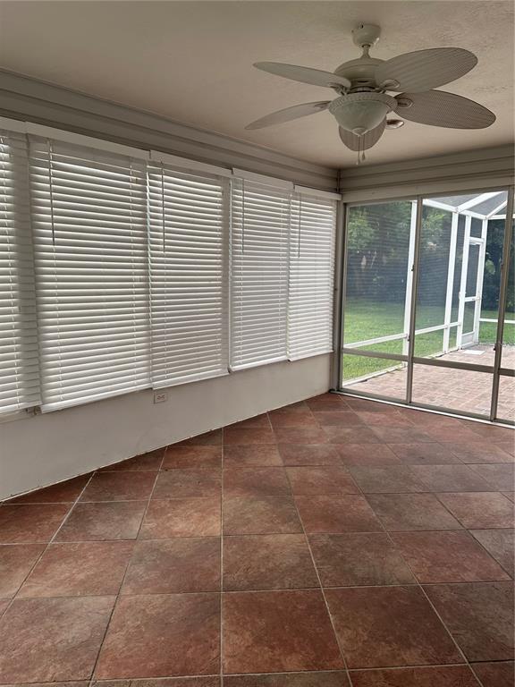 Building Photo - 917 Camino Del Rey Dr