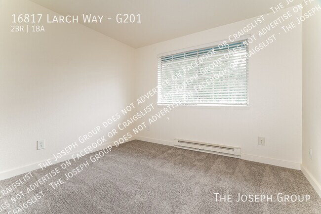 Building Photo - 16817 Larch Way