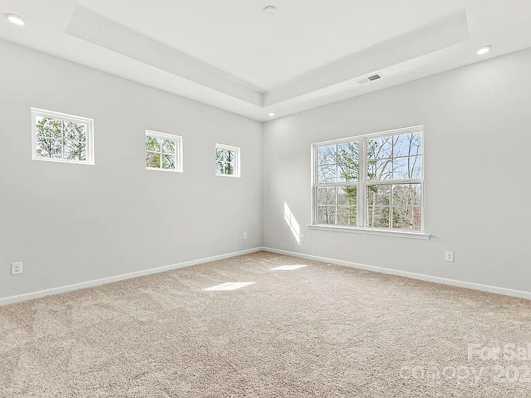 Building Photo - 7105 Brookview Ln