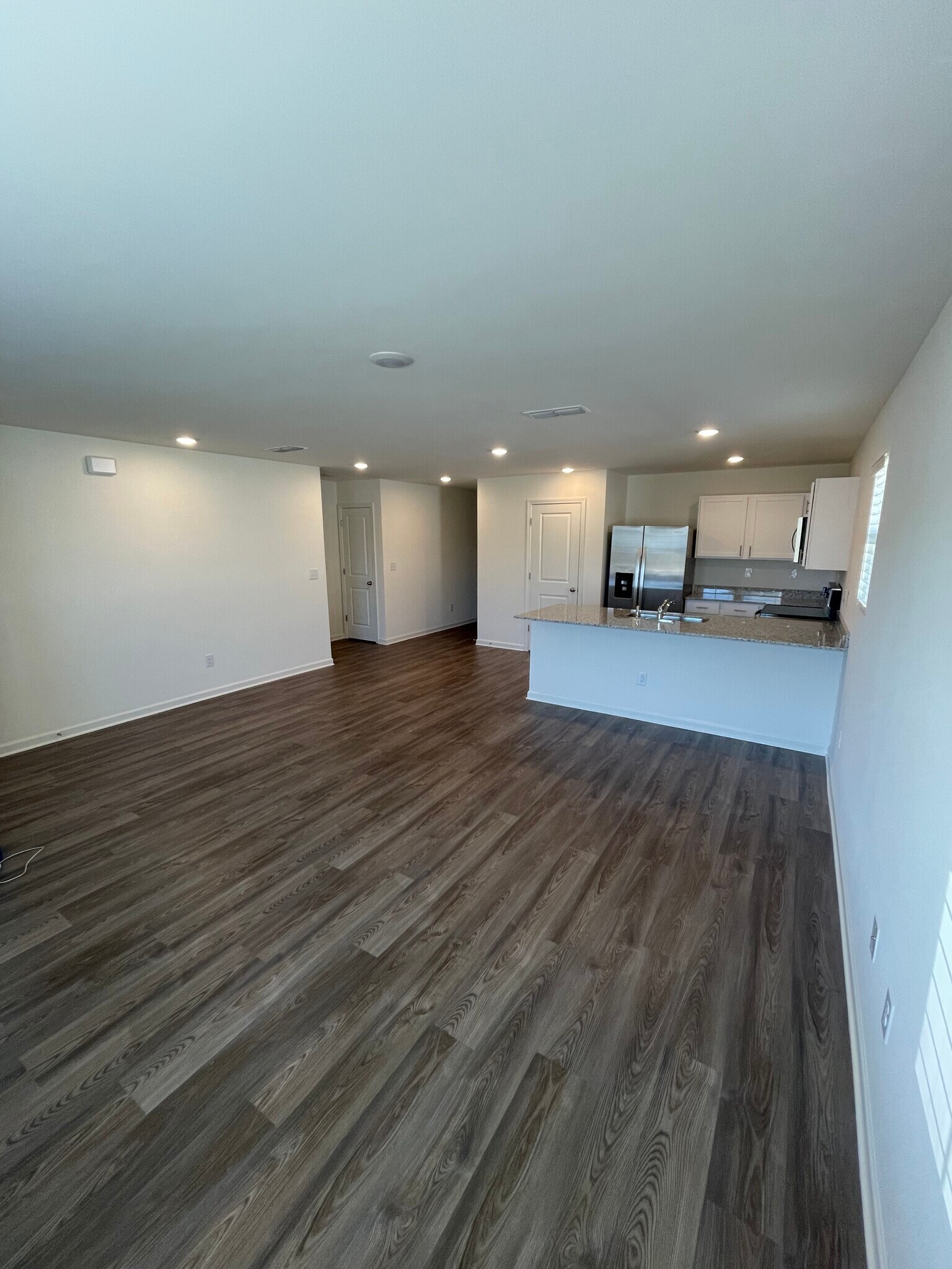 Building Photo - 154 Lochwolde Dr