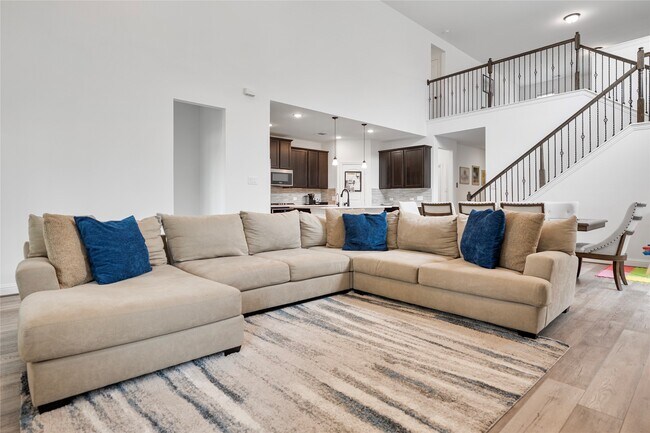 Building Photo - 10191 Bayou Oaks Dr