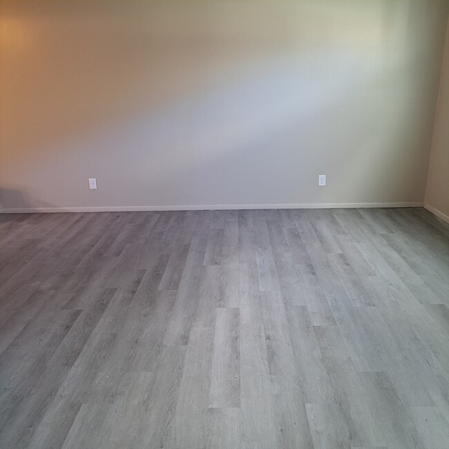 Living Room - 23756 Banbury Cir