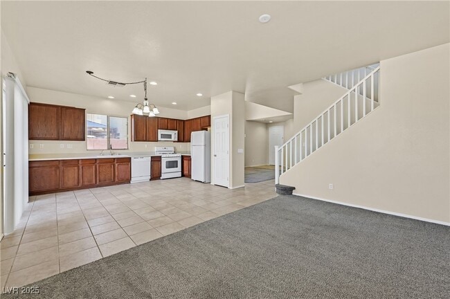 Building Photo - 7656 Montefrio Ave