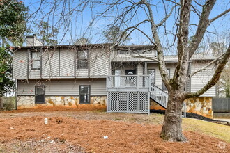 Building Photo - 8950 Western Pines Ct