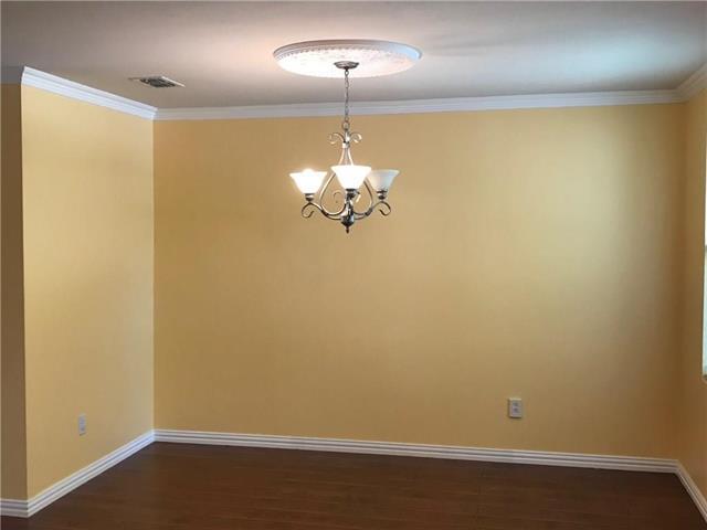 Building Photo - 3009 Meadow Bluff Dr