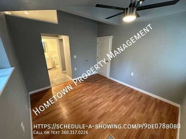 Building Photo - 3208 80th Ave SE