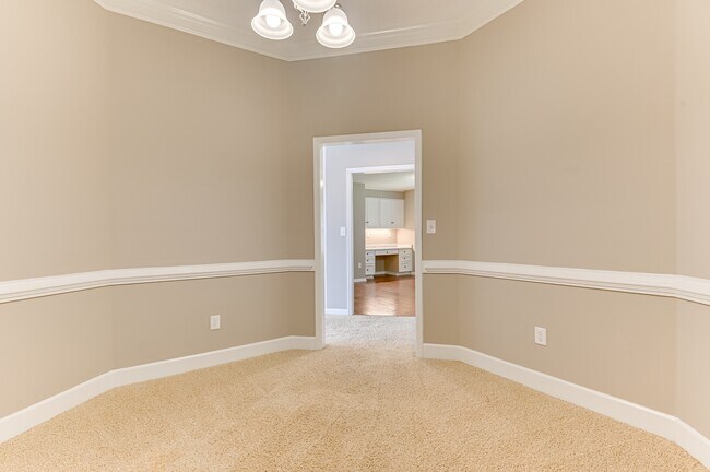 Building Photo - 208 Stonington Dr