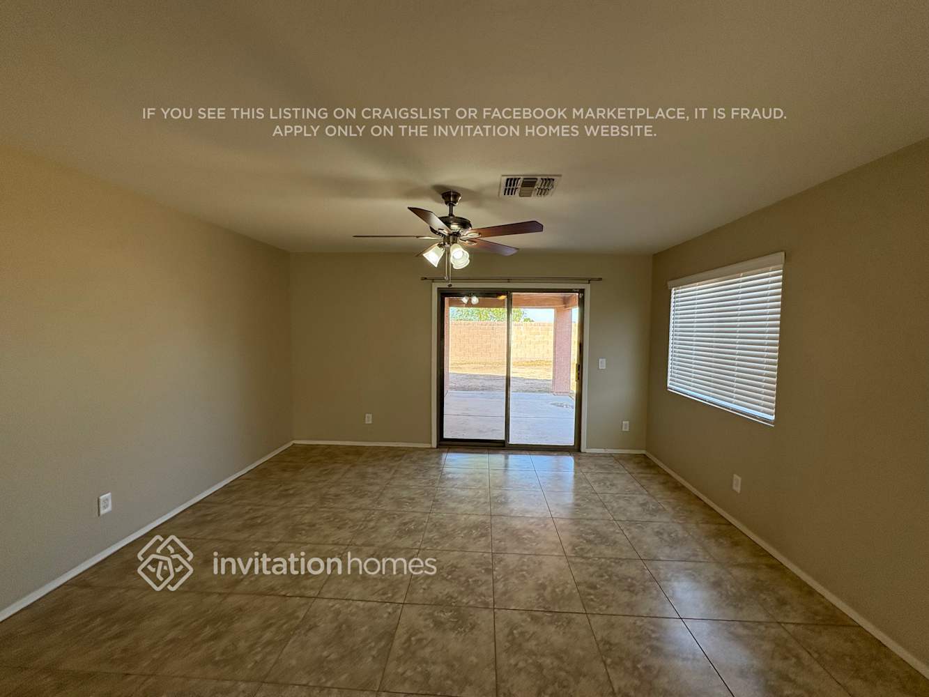 Building Photo - 3208 S 162nd Ln