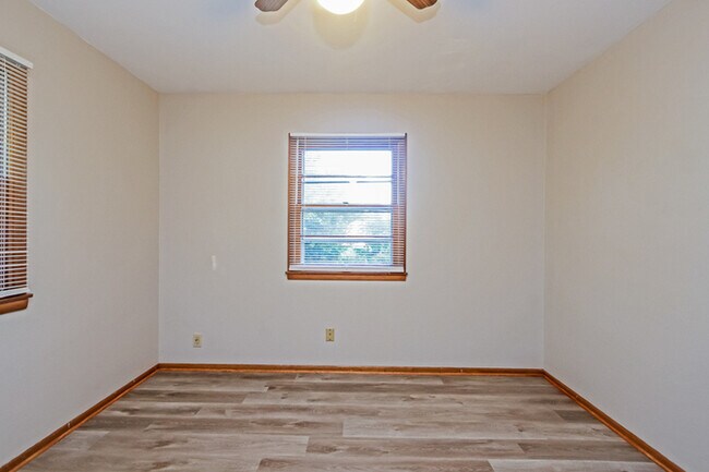 Building Photo - Great 3 Bedroom Home in Plainfield, IN