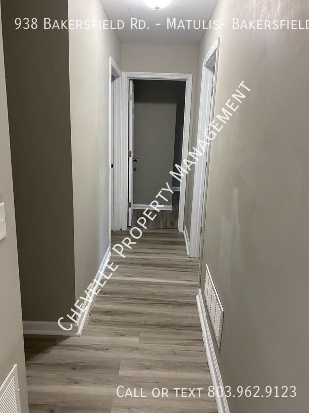 Building Photo - 938 Bakersfield Rd