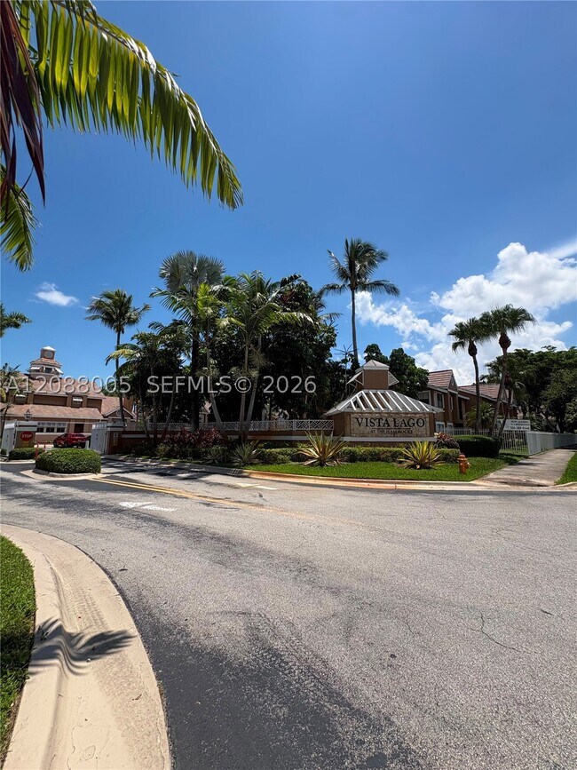 Building Photo - 15570 SW 105th Ln