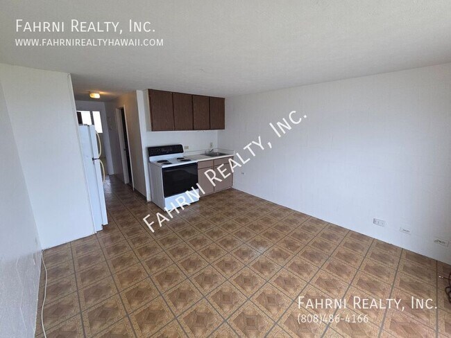 Building Photo - 85-175 Farrington Hwy-#B402