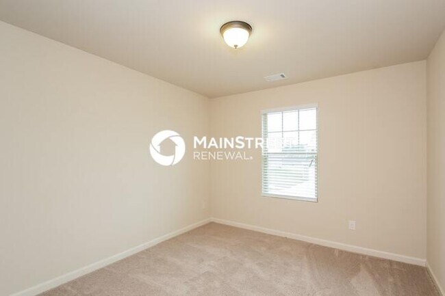 Building Photo - 4 Bedroom Pet-Friendly Home in Jonesboro, ...