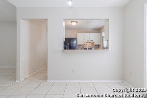 Building Photo - 9130 Village Brown
