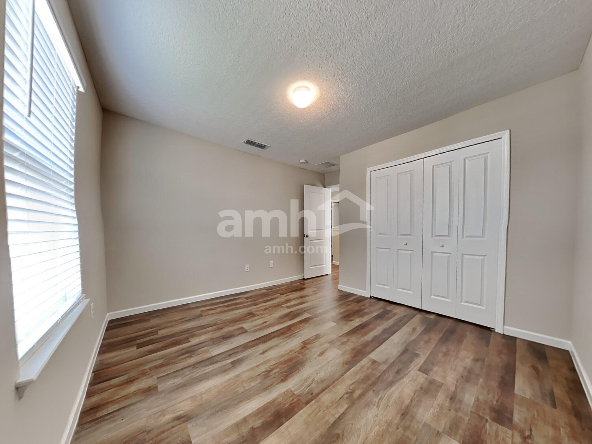 Building Photo - 131 Hemlock Point