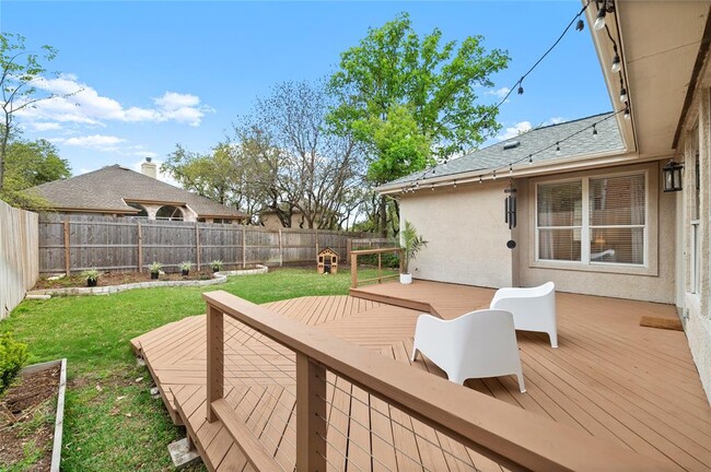 Building Photo - 11817 Lake Stone Dr